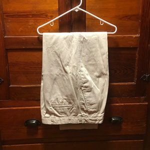 Men's Gap relaxed 36/34 pleated/cuffed khakis